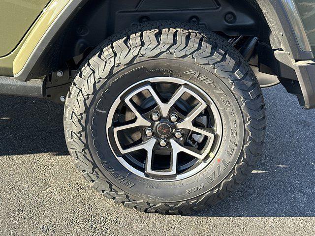 new 2026 Jeep Wrangler car, priced at $57,905
