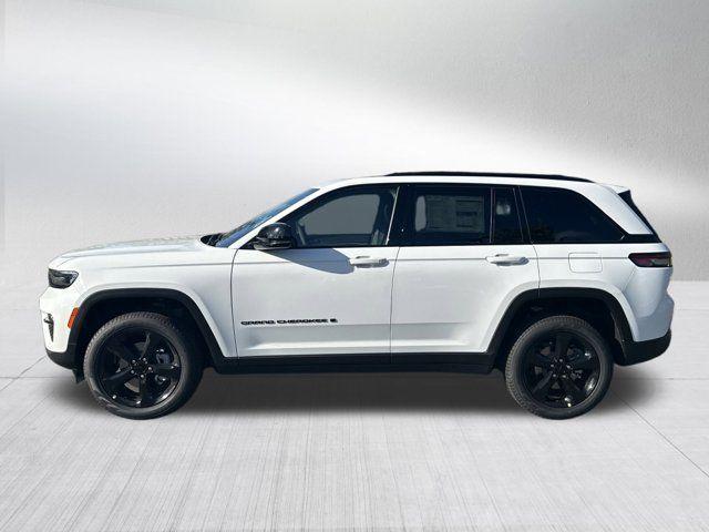 new 2025 Jeep Grand Cherokee car, priced at $42,915