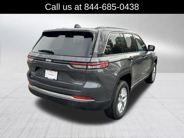 new 2025 Jeep Grand Cherokee car, priced at $33,375