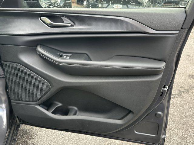 new 2025 Jeep Grand Cherokee car, priced at $33,375