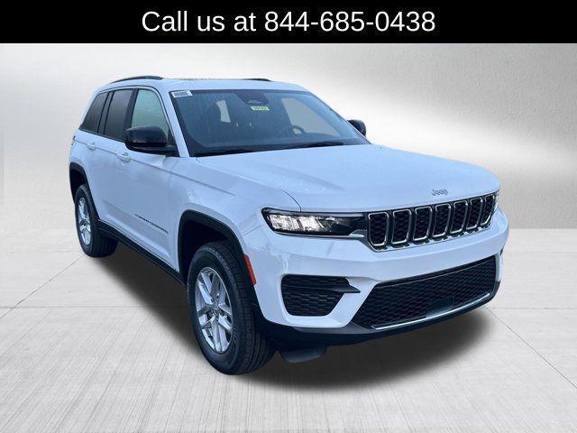 new 2025 Jeep Grand Cherokee car, priced at $32,780