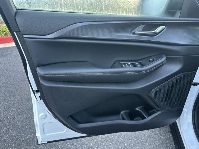 new 2025 Jeep Grand Cherokee car, priced at $32,780