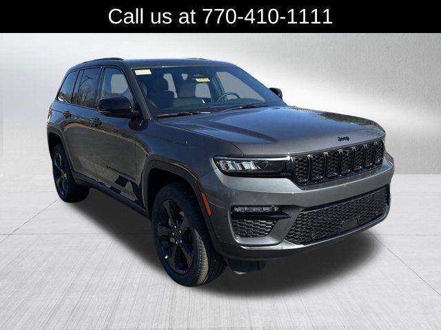 new 2025 Jeep Grand Cherokee car, priced at $47,235