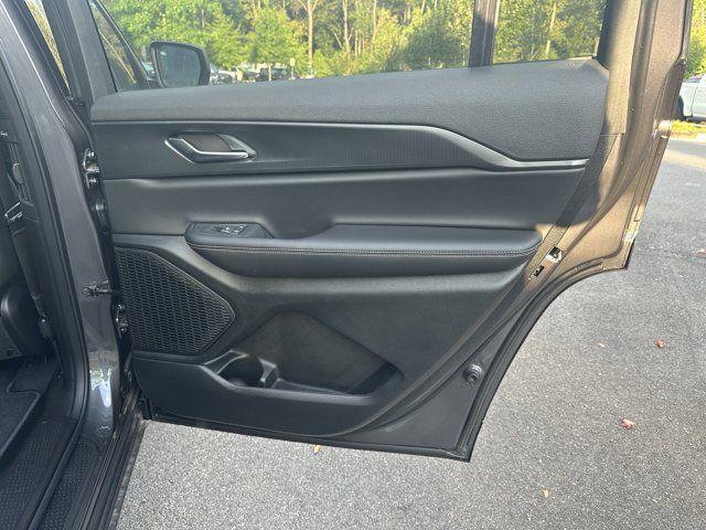 new 2025 Jeep Grand Cherokee L car, priced at $33,125