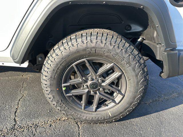 new 2025 Jeep Wrangler car, priced at $42,945