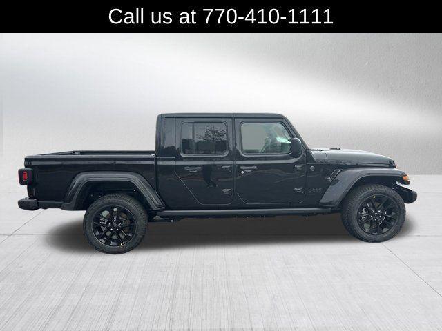 new 2025 Jeep Gladiator car, priced at $43,940