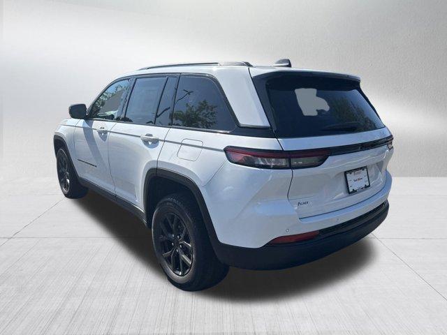 new 2025 Jeep Grand Cherokee car, priced at $44,135