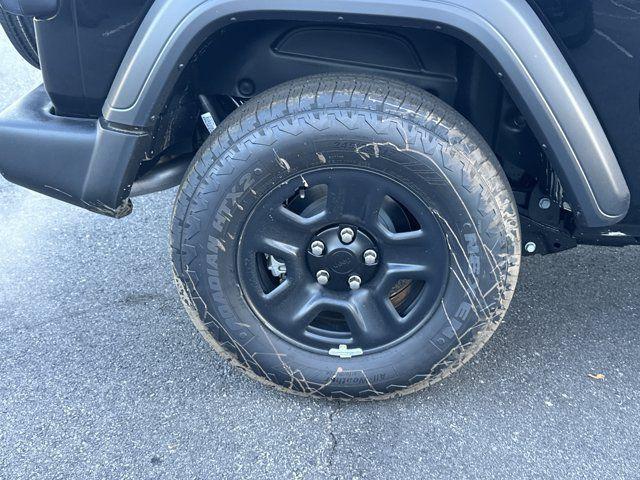 new 2026 Jeep Wrangler car, priced at $32,640