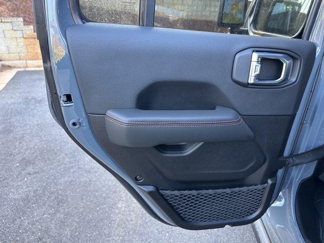 new 2026 Jeep Wrangler car, priced at $61,405