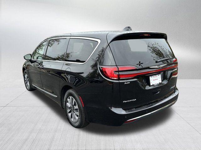 used 2023 Chrysler Pacifica Hybrid car, priced at $38,991