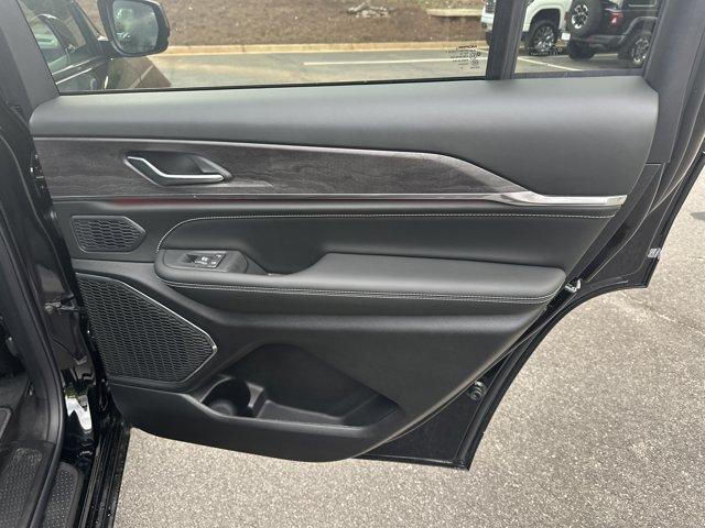 new 2025 Jeep Grand Cherokee L car, priced at $51,585