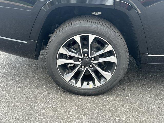 new 2025 Jeep Grand Cherokee L car, priced at $51,585