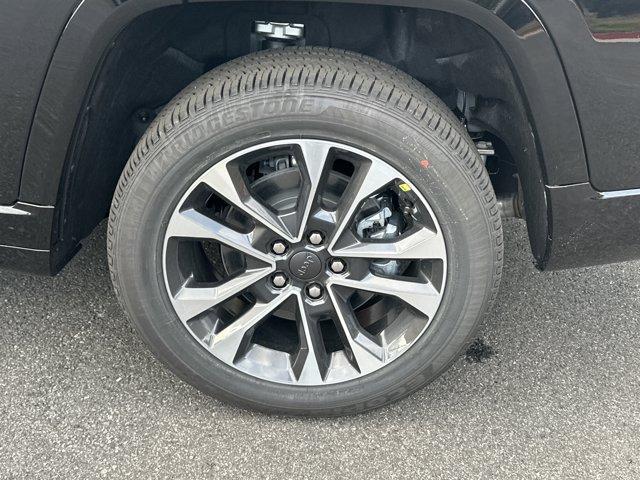 new 2025 Jeep Grand Cherokee L car, priced at $51,585