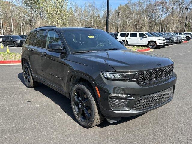 new 2024 Jeep Grand Cherokee car, priced at $49,305