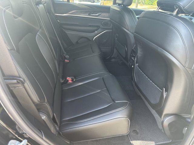 new 2025 Jeep Grand Cherokee car, priced at $41,510