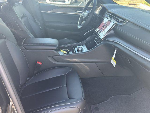 new 2025 Jeep Grand Cherokee car, priced at $41,510