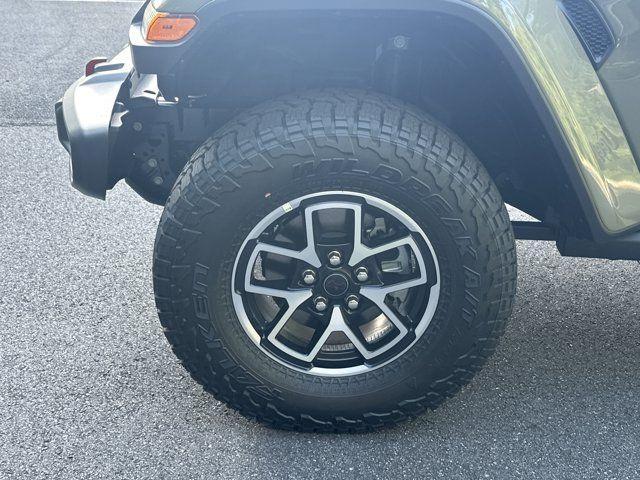 new 2025 Jeep Gladiator car, priced at $46,795