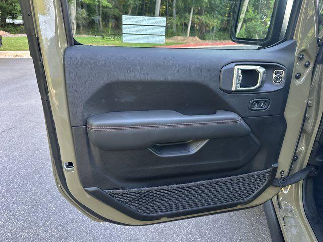 new 2025 Jeep Gladiator car, priced at $46,795