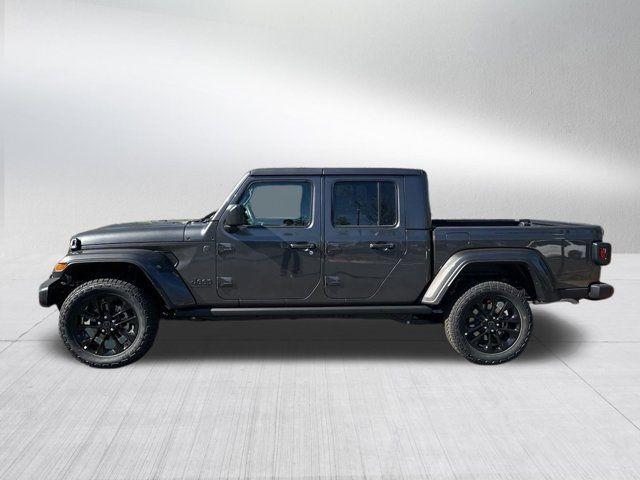 new 2025 Jeep Gladiator car, priced at $43,940