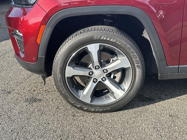 used 2022 Jeep Grand Cherokee 4xe car, priced at $32,991