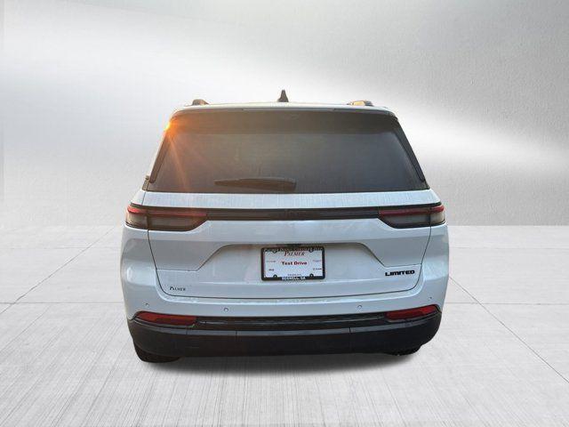 new 2025 Jeep Grand Cherokee car, priced at $43,840