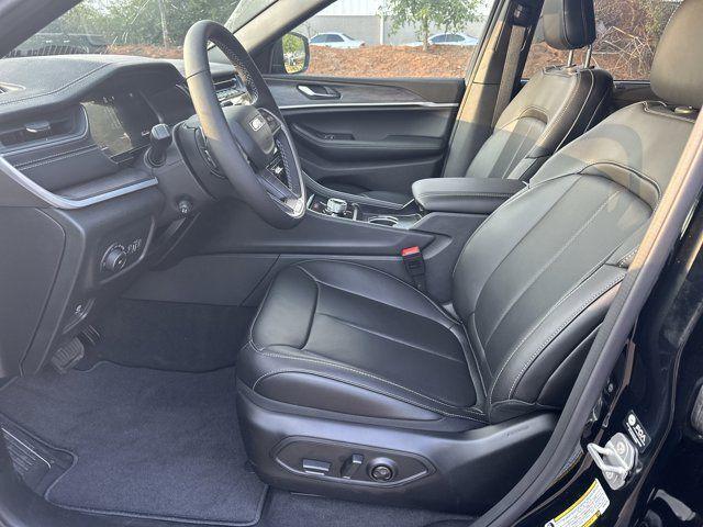 new 2025 Jeep Grand Cherokee car, priced at $47,430