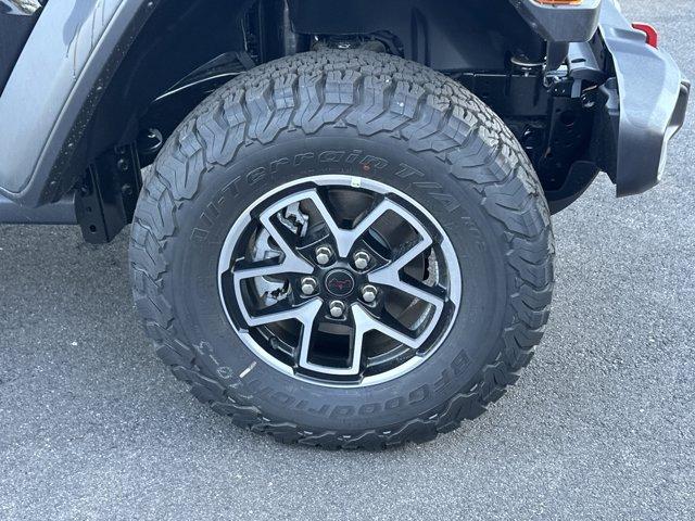 new 2026 Jeep Wrangler car, priced at $47,210