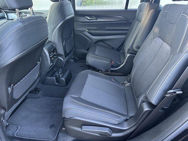 new 2025 Jeep Grand Cherokee L car, priced at $33,125