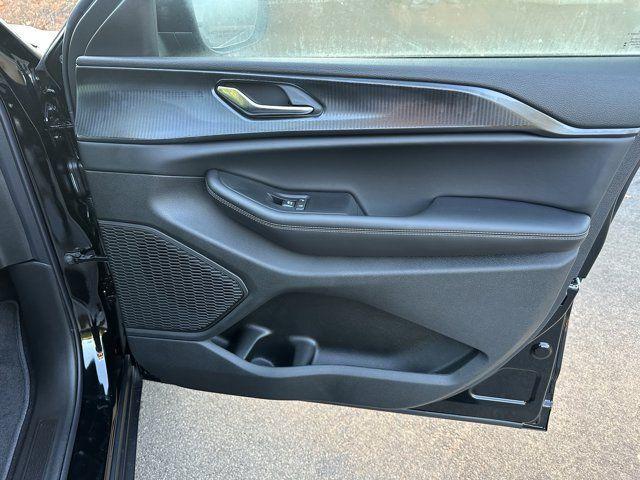 new 2025 Jeep Grand Cherokee L car, priced at $33,125