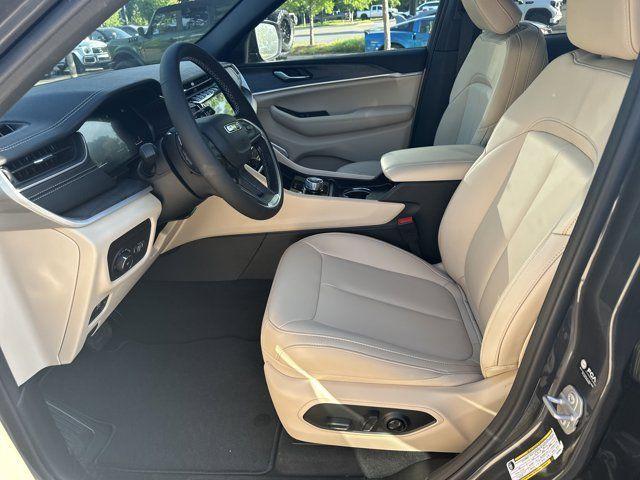 new 2025 Jeep Grand Cherokee car, priced at $41,510