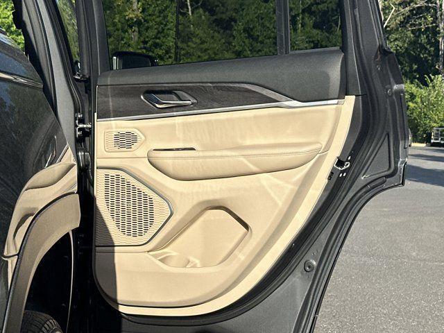 new 2025 Jeep Grand Cherokee car, priced at $41,510