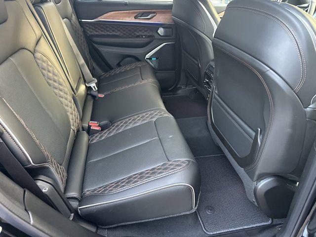 new 2025 Jeep Grand Cherokee car, priced at $56,655