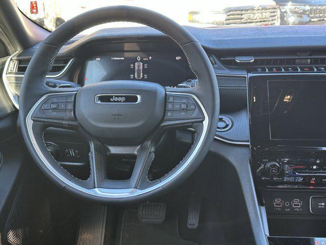 new 2025 Jeep Grand Cherokee car, priced at $37,730