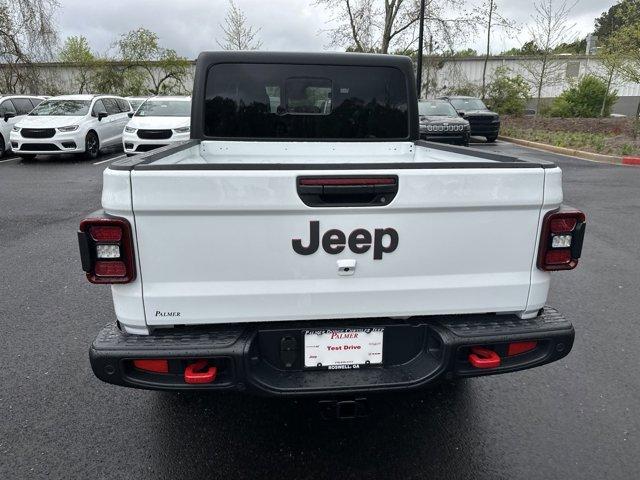 new 2024 Jeep Gladiator car, priced at $57,085