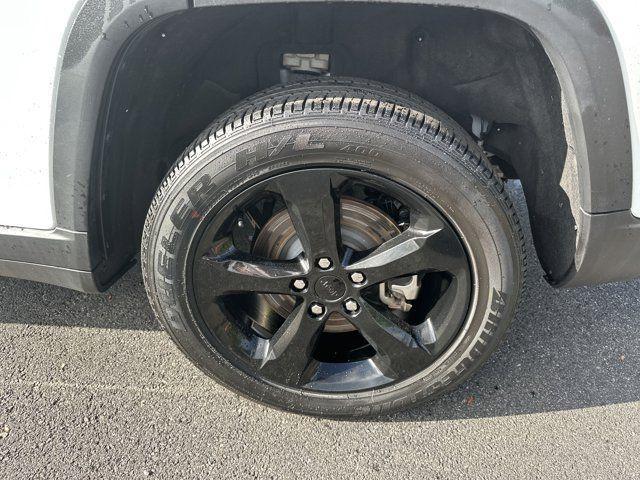 used 2023 Jeep Grand Cherokee L car, priced at $31,791