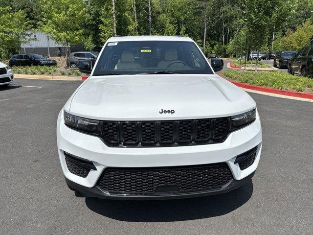 new 2024 Jeep Grand Cherokee car, priced at $41,425