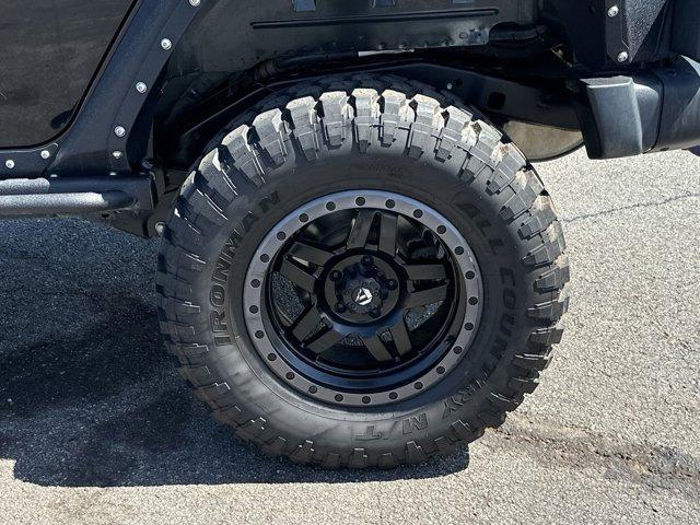 used 2017 Jeep Wrangler Unlimited car, priced at $29,491