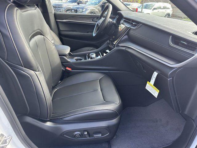 new 2025 Jeep Grand Cherokee L car, priced at $41,240