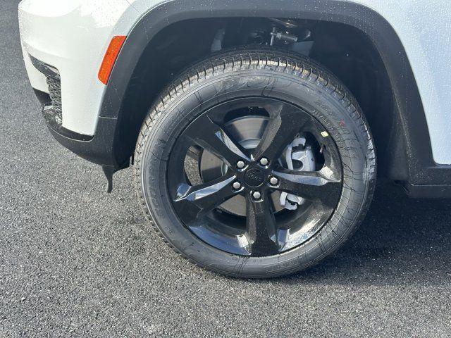 new 2025 Jeep Grand Cherokee L car, priced at $41,240