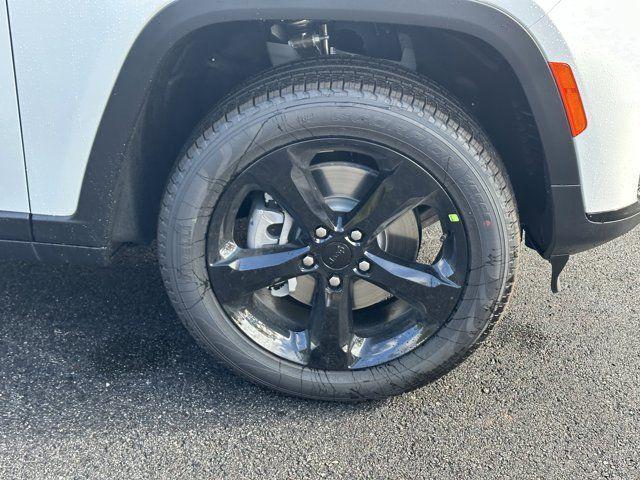 new 2025 Jeep Grand Cherokee L car, priced at $41,240