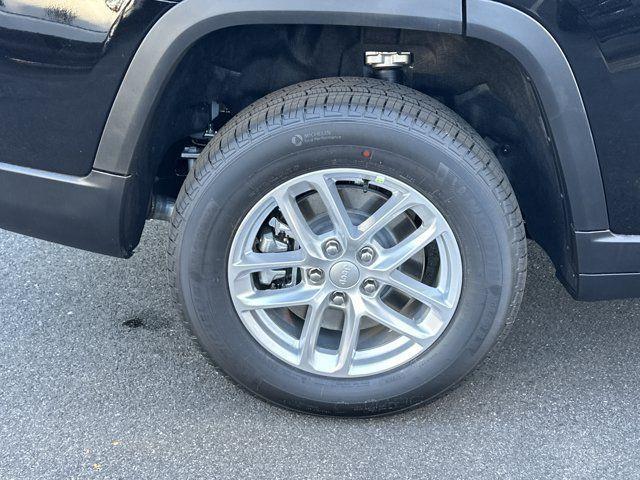 new 2025 Jeep Grand Cherokee L car, priced at $35,125