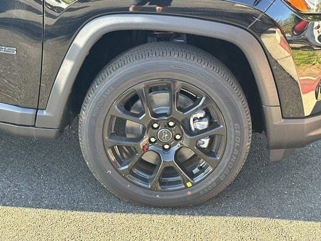 new 2026 Jeep Compass car, priced at $33,135