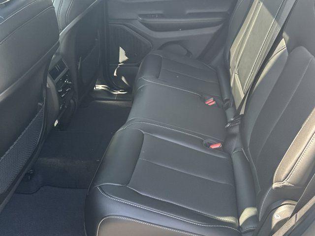 new 2025 Jeep Grand Cherokee car, priced at $41,340