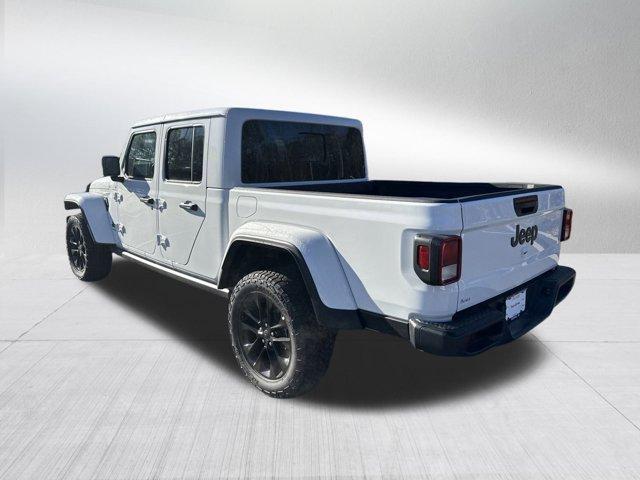 new 2025 Jeep Gladiator car, priced at $39,345