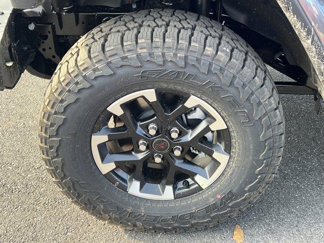 new 2026 Jeep Gladiator car, priced at $56,780