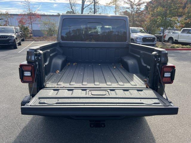 new 2026 Jeep Gladiator car, priced at $56,780