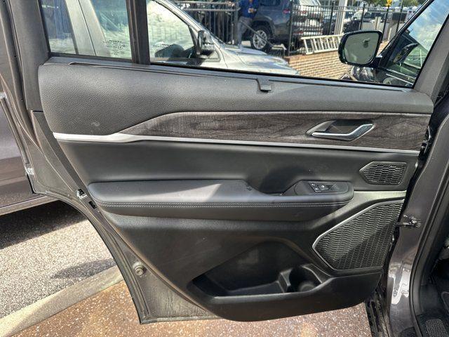 new 2025 Jeep Grand Cherokee L car, priced at $46,530