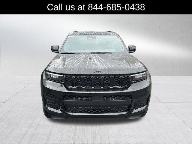 new 2025 Jeep Grand Cherokee L car, priced at $37,730