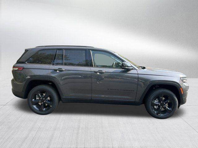 new 2025 Jeep Grand Cherokee car, priced at $52,230