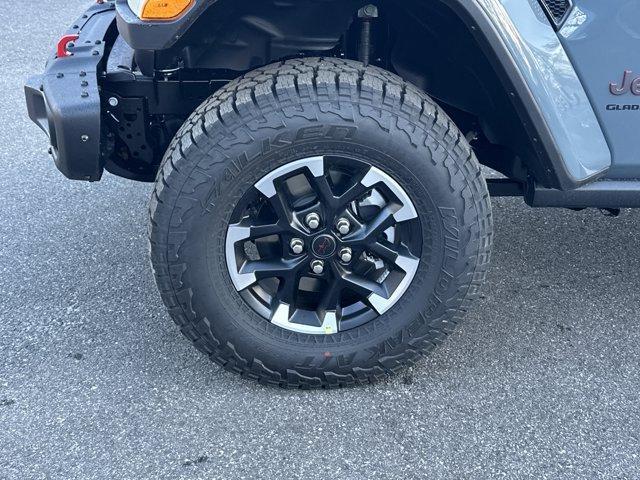 new 2026 Jeep Gladiator car, priced at $56,780